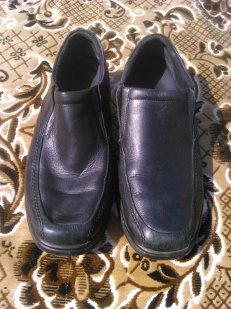 Отличные мужские туфли черного цвета, бумаги повреждений. Пишите лучше в сообщен. . фото 2