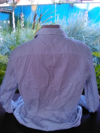 Стильная мужская рубашка белого цвета с синими полосами и с размером L, производ. . фото 3