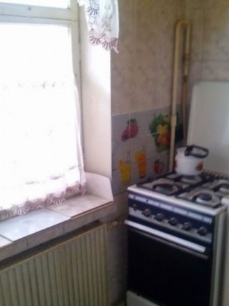 Продам 2-х. комн. квартиру, советское жилое состояние, окна деревянные, в большо. . фото 5
