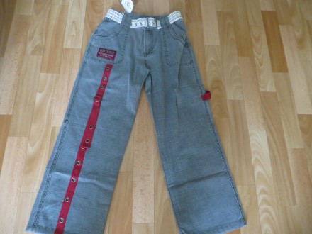 Продам джинсы на мальчика 10-12 лет. Размер 140/10.
С пояском. Цвет серый.
Дли. . фото 4