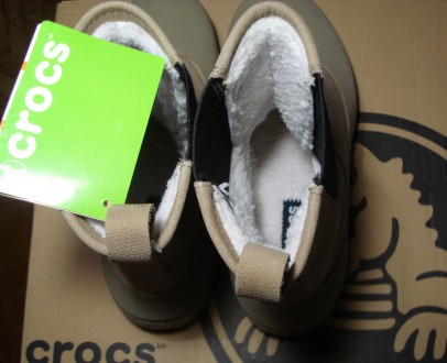 Новые мужские ботинки Crocs оригинал из USA, натуральная замша на меху.
Размер . . фото 3