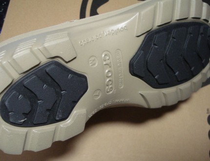 Новые мужские ботинки Crocs оригинал из USA, натуральная замша на меху.
Размер . . фото 5