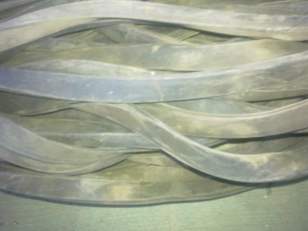 Продам уплотнительную резину для установления стекол для теплицы, длиною по 2,5 . . фото 9
