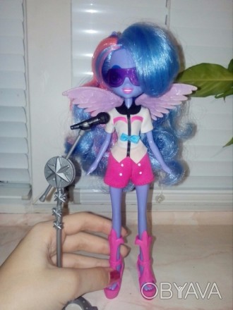 Продаю шикарную куклу из линейки кукол Rainbow Rocks принцессу Луну. Кукла в отл. . фото 1