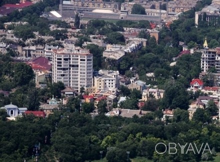 Продается фасадное здание в Одессе - площадь 3300 м кв. Расположено в центе Одес. Центральный. фото 1