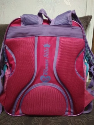 Продам в отличном состоянии школьный рюкзак фирмы Winner. Без дефектов. Спинка о. . фото 5