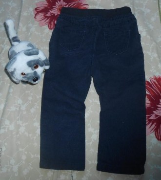 Штанишки для мальчика (джинсы) темно синего цвета, с карманчиками спереди и сзад. . фото 3
