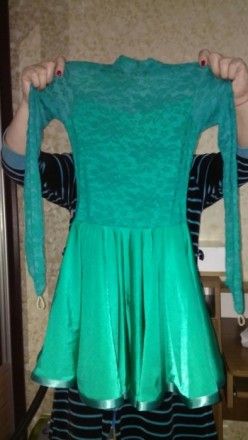 Бальное платье,на девочку 9-11 лет.Верх и рукав-гипюр.Цвет-бирюза.Подробная инфо. . фото 2