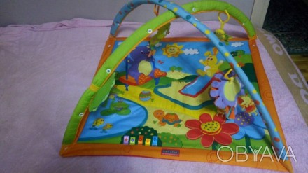 Замечательный развивающий коврик для малышей. Красочный,яркий, ребенку будет оче. . фото 1