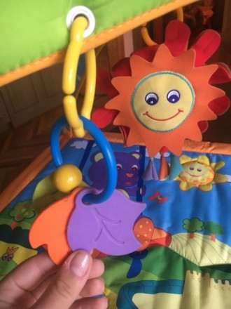 Очень классный развивающий коврик Tiny Love Солнечный день для малышей от 0 мес.. . фото 5