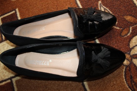 Красиві фірмові туфлі,повністю шкіряні,устілка з супінатором-23,3см,нові,взували. . фото 6