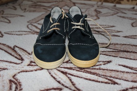 Класні фірмові туфлі,нові,мають на підошві подекуди пожовтіння(див.фото),та при . . фото 7