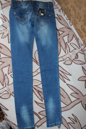 Суперові джинси,нові,хороша якість.довжина т.синіх-95см,пояс-34см-255грн.Голубі . . фото 9