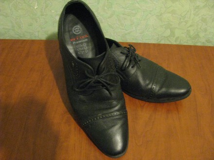 Туфли мужские кожаные в отличном состоянии, натуральная кожа. р.43, по стельке 2. . фото 2