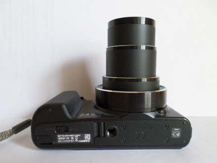 Матрица фотоаппарата: Super CCD EXR 1/2,3” - 16,5 мегапикселей
Максимальное раз. . фото 7