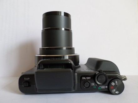 Матрица фотоаппарата: Super CCD EXR 1/2,3” - 16,5 мегапикселей
Максимальное раз. . фото 5