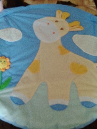 Продам развивающий коврик для малыша. В хорошем состоянии, только поломаны две з. . фото 4