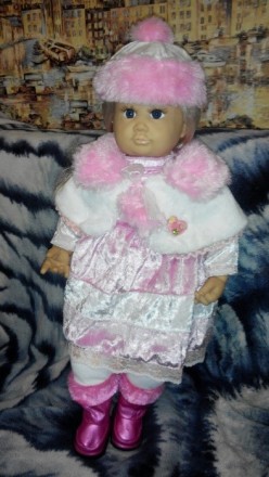Интерактивная кукла "Настенька", состояние новой , так как ребенок ею не играл в. . фото 3