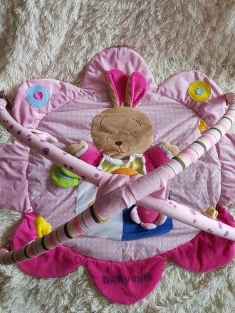 Продам развивающий коврик в идеальном состоянии после одного ребенка.Все игрушки. . фото 4