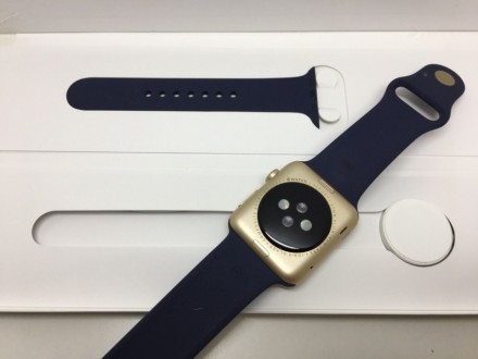 Новые Apple Watch Generation 2 Series 1, Size 42mm Gold Aluminum - Midnight Blue. . фото 5