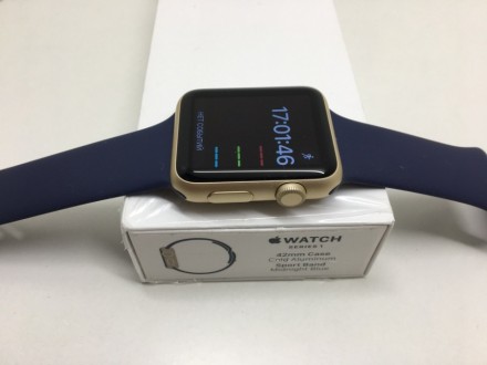 Новые Apple Watch Generation 2 Series 1, Size 42mm Gold Aluminum - Midnight Blue. . фото 2