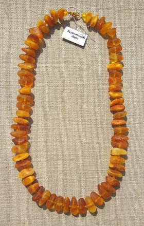 Ожерелье из натурального янтаря с бисером - самобытное и оригинальное произведен. . фото 4