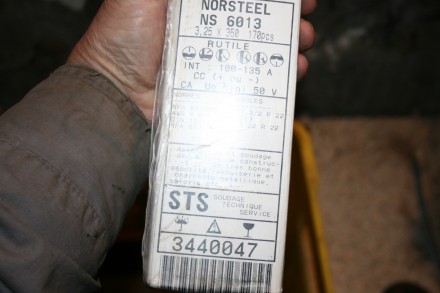 1) Электроды стальные NORSTEEL NS 6013 3.25x350mm.Белые пачки.
Две пачки по 5 к. . фото 4
