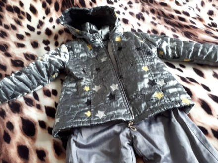 Продам детскую одежду  для  мальчика в хорошем состоянии:
Куртка синяя  Бемби н. . фото 4