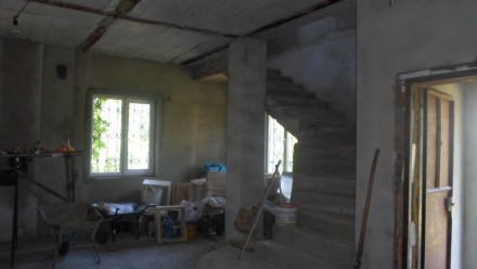 Двухэтажный кирпичный дом на въезде в Боярку, все коммуникации заведены, строилс. Боярка. фото 6