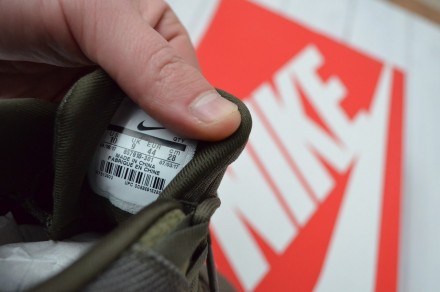 Кроссовки Nike Air Max 95 Ultra Essential
в наличии US10 - 28 см - eur44
Новые. . фото 8