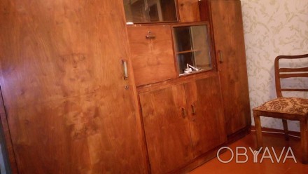 Продам старинный венгерский комбинированный шкаф из дерева ценных пород. Состоит. . фото 1
