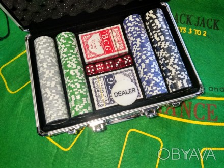 Отличный новый набор для игры в покер в кейсе для компании в 3-5 человек. Набор . . фото 1