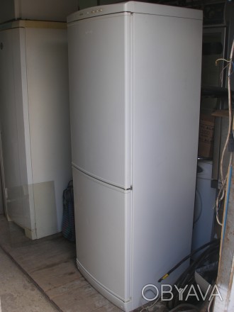 Холодильник в отличном состоянии, габариты - 180х60х60, морозилка внизу на  3 от. . фото 1