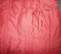Пальто персикового цвета, капюшон и мех отстегиваются, змейка, внутренний карман. . фото 5