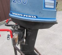 подвесной лодочный мотор VOLVO-PENTA 200 2x. тактный 20л.с.по запчастям  инфо по. . фото 4