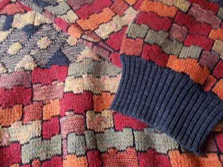 Продам большой мужской тёплый свитер XXL б/у в хорошем состоянии, есть один нюан. . фото 6