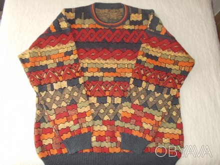 Продам большой мужской тёплый свитер XXL б/у в хорошем состоянии, есть один нюан. . фото 1