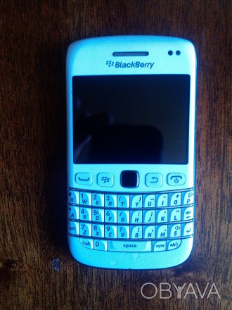 BlackBerry  Bold 9790 White

 

Телефон в отличном техническом и внешнем сос. . фото 1